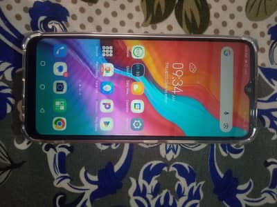 Infinix Hot 8