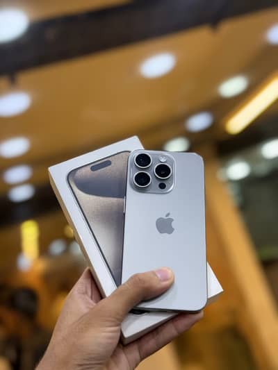 iphone 15 pro 256gb Pta 93% Battery Health