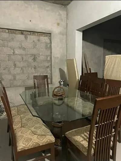 Dinning table 8 seater