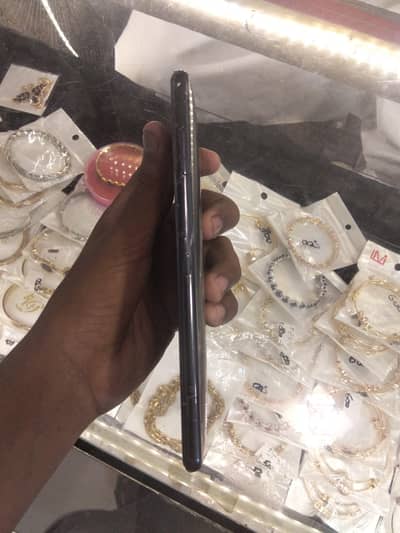 Sony Xperia XZ2 Premium