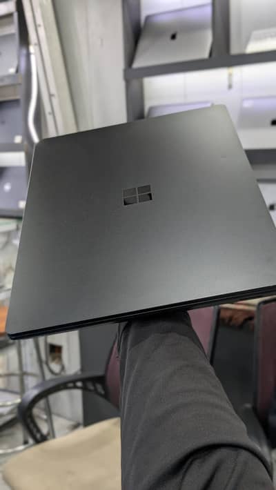 Microsoft Surface Laptop 15" | 11th Gen Intel Core i5 | 32GB RAM
