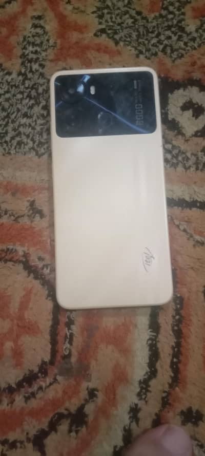 Itel P40