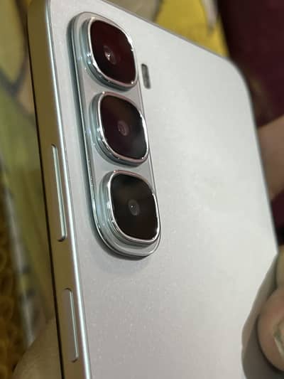 Infinix hot 60i