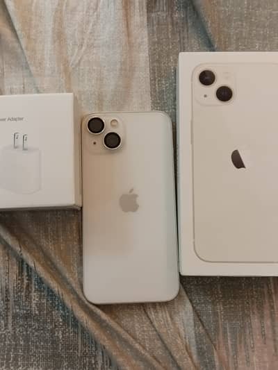 Apple iPhone 13