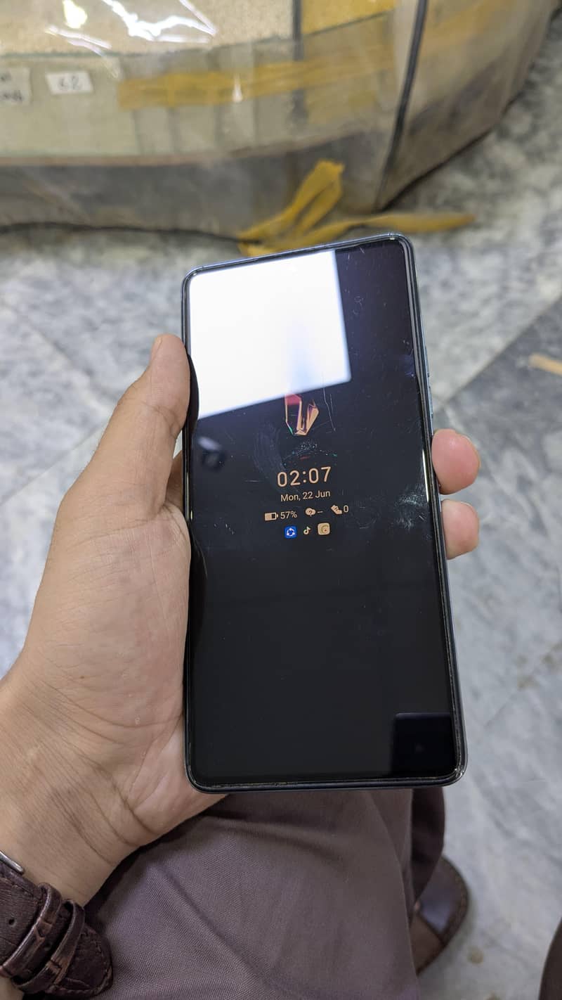 Tecno camon 20 5