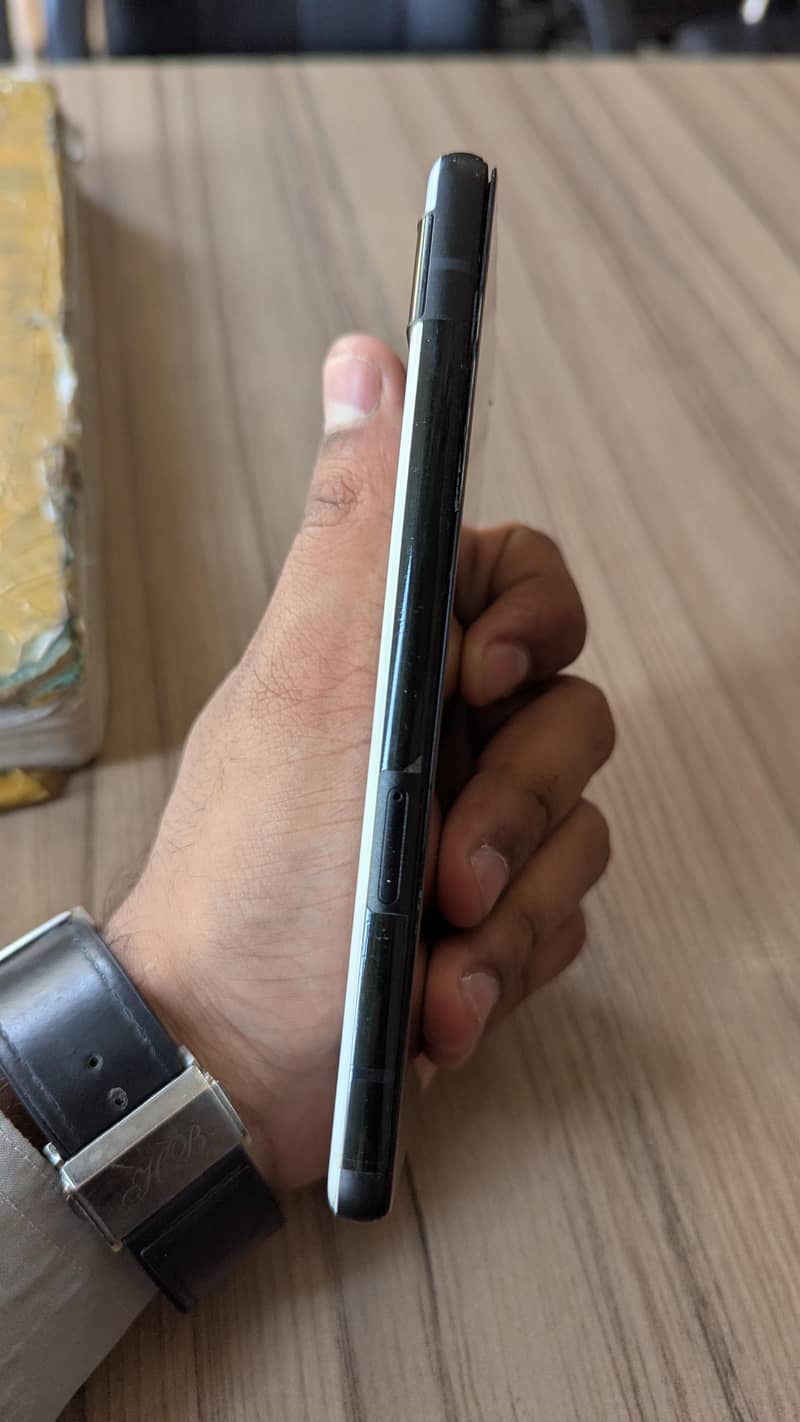 Google Pixel 6a 3