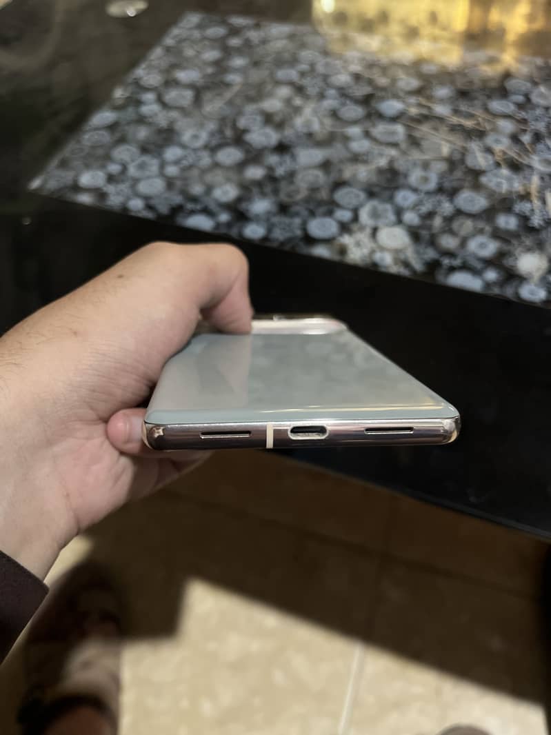 Google Pixel 7 Pro 2