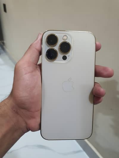 Iphone 13 Pro (Golden limited Edition)