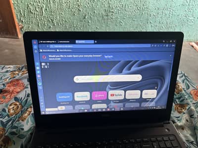 Dell Laptop AMD A6 | 4GB RAM | Windows 10 | Good Condition