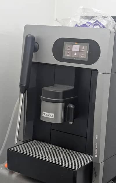 Frank A2000 All in one Fully automatic coffee machine