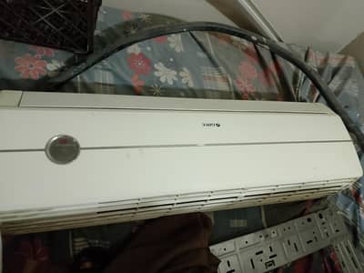 Gree AC 1•5 T non invertor