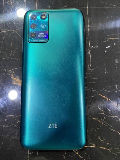 ZTE blade v30 vita