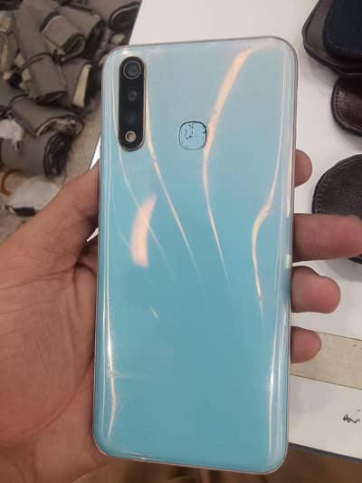Vivo Y19