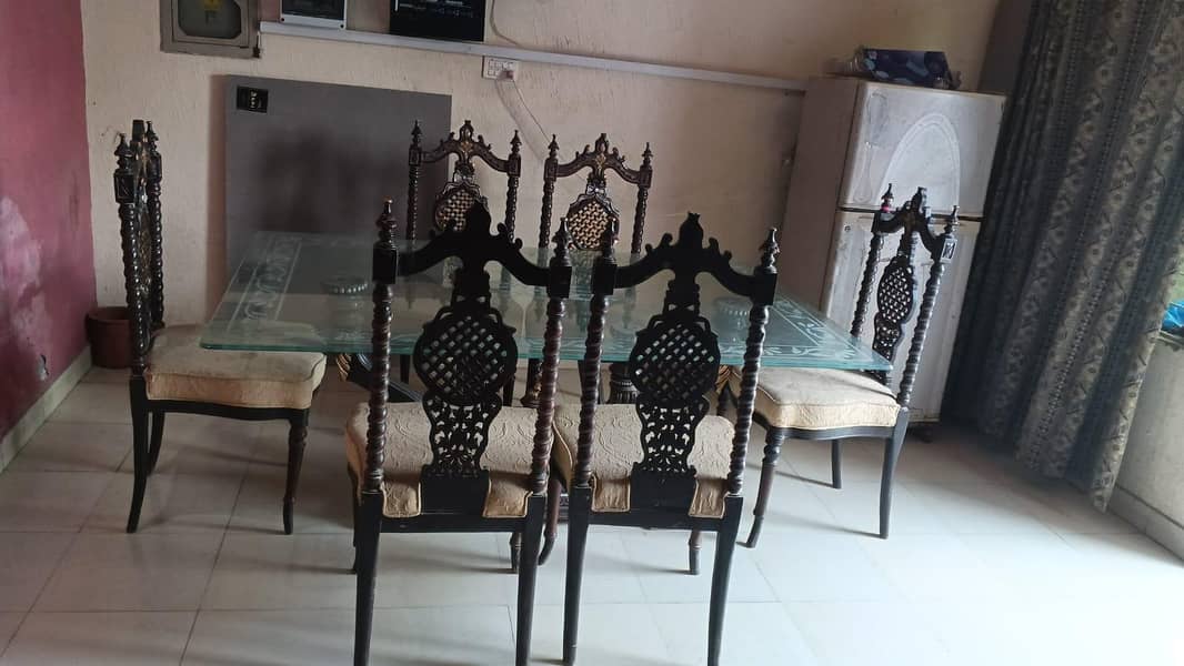 6seater dining table 1