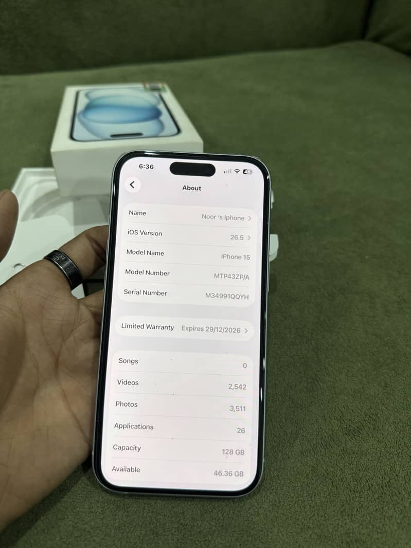 Apple iPhone 15 5
