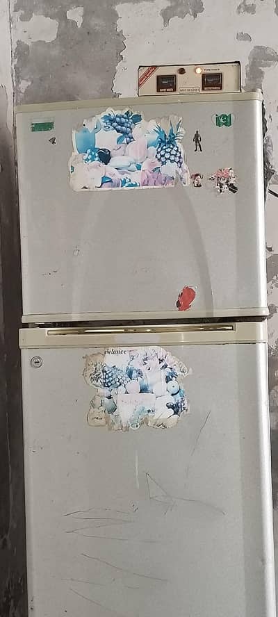 Dowlance fridge for sale