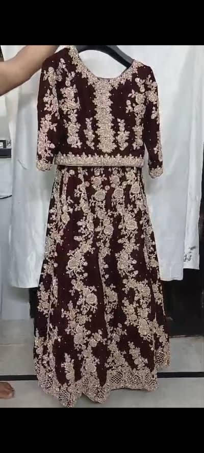 velvet heavy lehnga for bridals