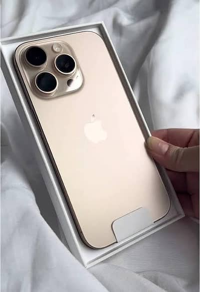 Apple iPhone 16 Pro Max