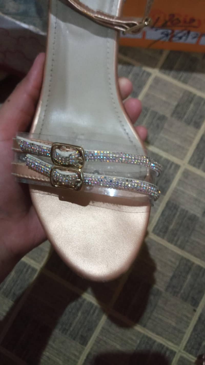block heels 0