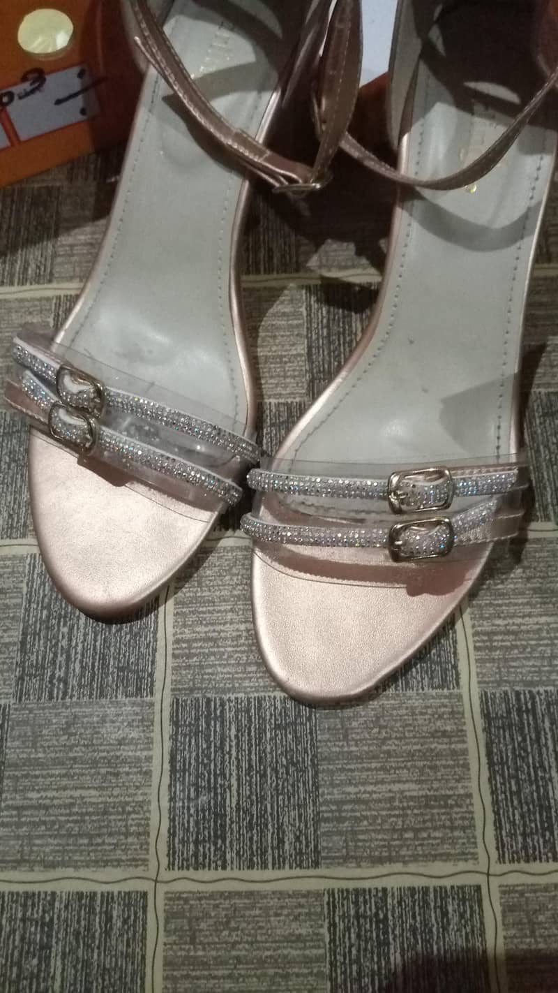 block heels 3