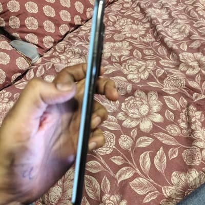 Infinix Zero 40 (03231383733)