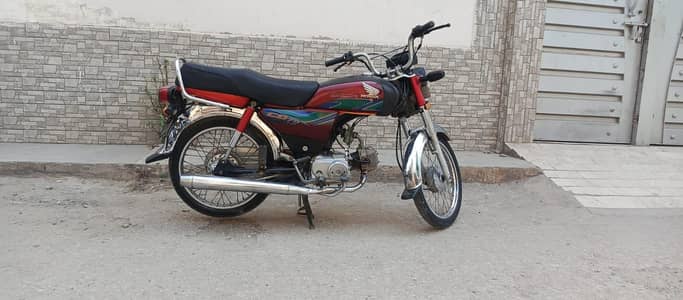 Honda 70 bike for sale WhatsApp 03,09,23,43,028,