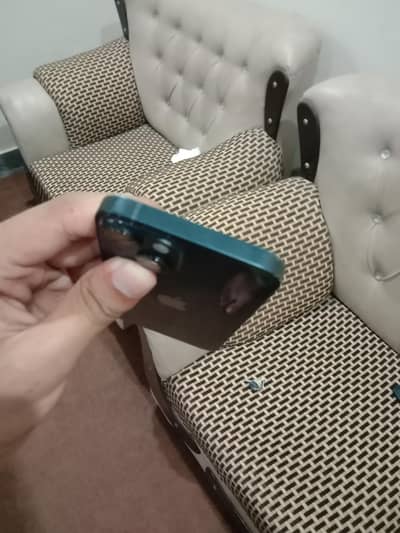 Apple iPhone 14