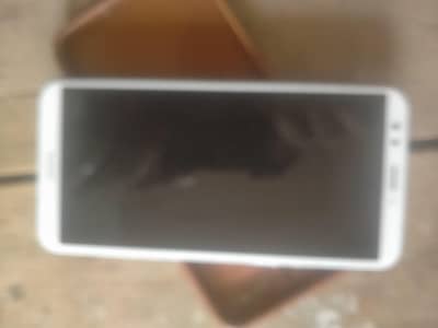 Huawei Y7