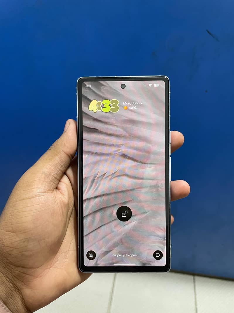 Google Pixel 7a 1