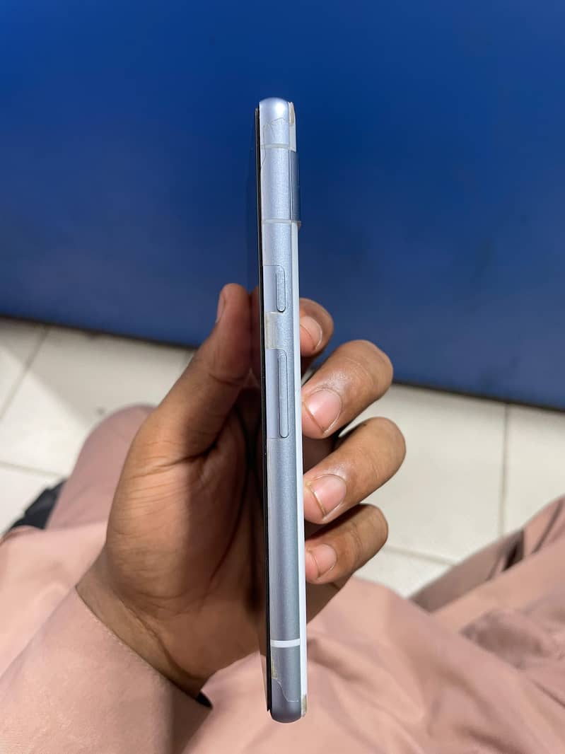Google Pixel 7a 2