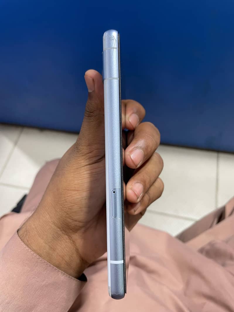 Google Pixel 7a 3