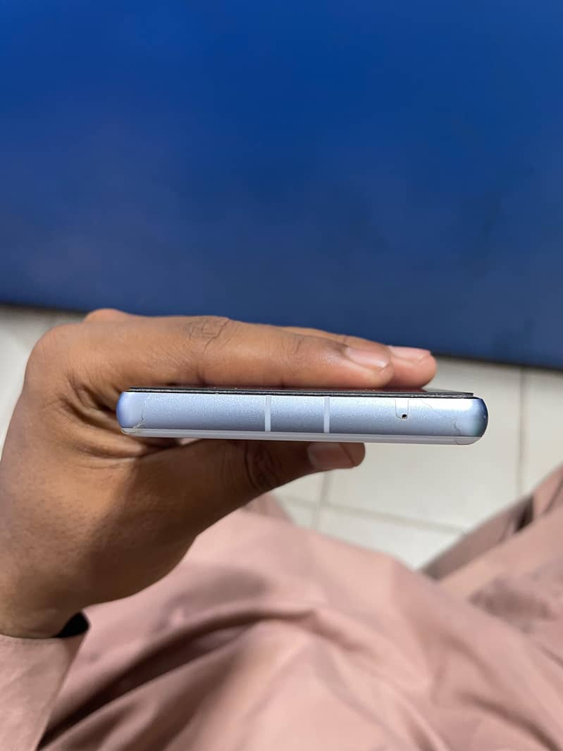 Google Pixel 7a 4