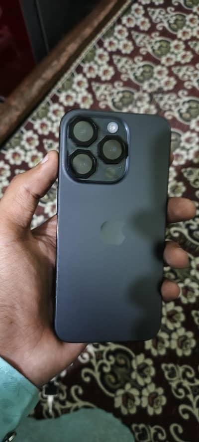 Apple iPhone 15 Pro