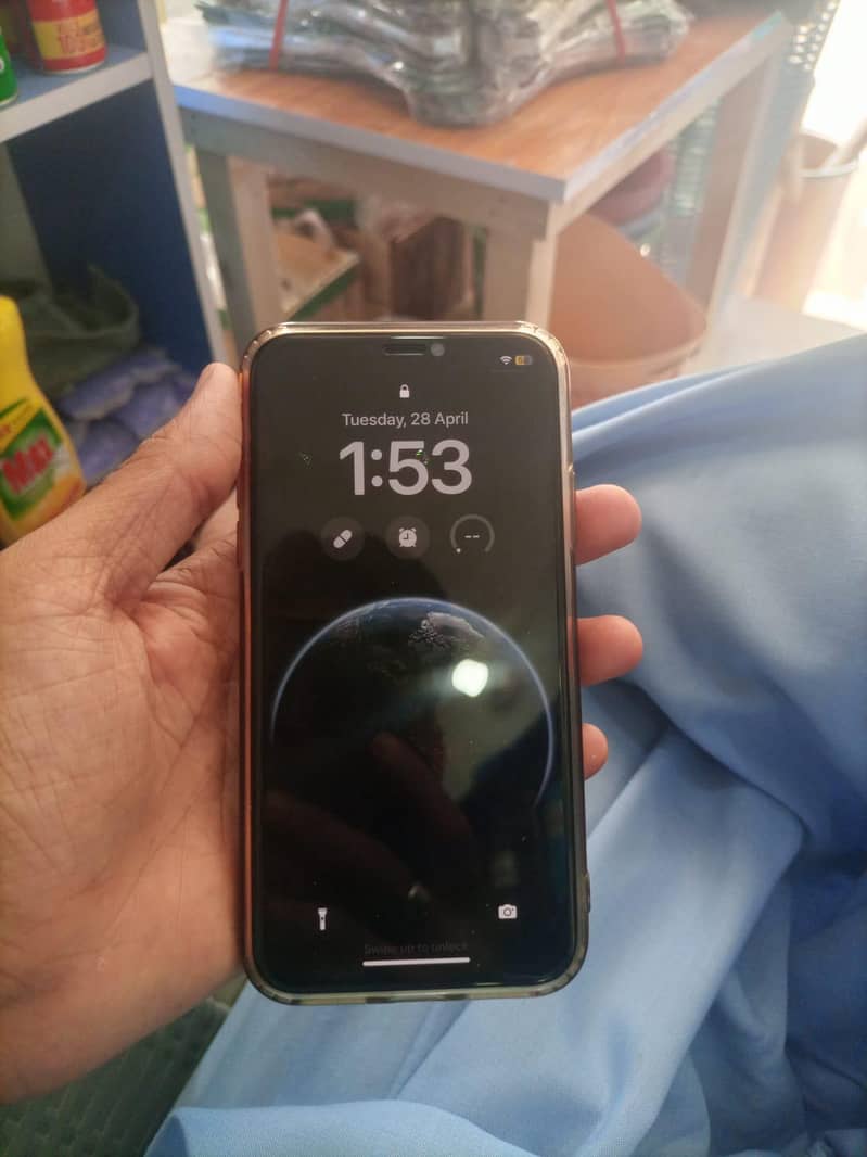 Apple iPhone X 2