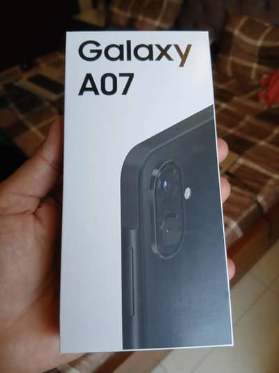 Samsung Mobile A07 5G Box Pack