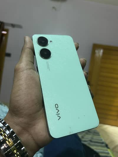 Vivo Y03 no exhange read description fully or serious buyer rbta kre