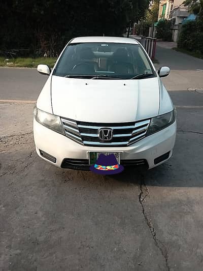 Honda city i-vtec 1.5 piece touch rest total outstanding condition