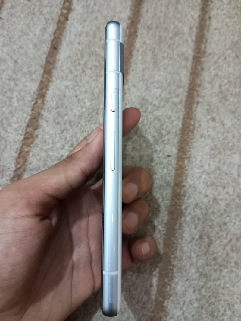 Google Pixel 7a 1