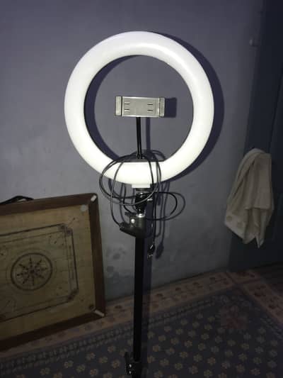 Ring light