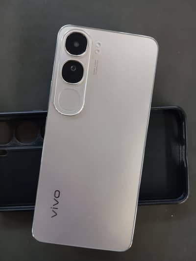 Vivo Y200