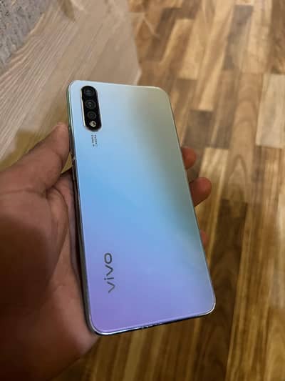 Vivo S1