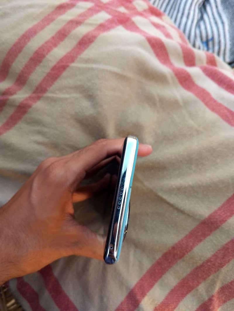 Honor 100 Pro 8