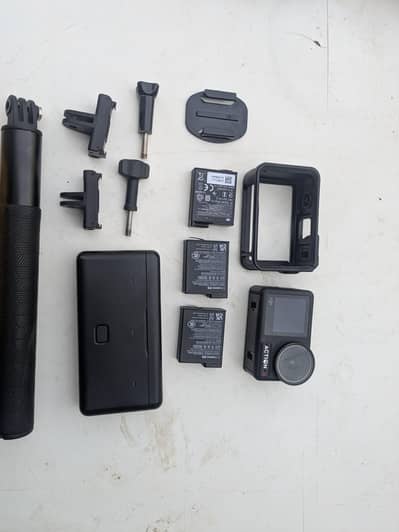 DJI Osmo Action 4 Adventure Combo