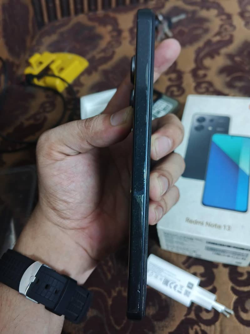 Xiaomi Redmi Note 13 1