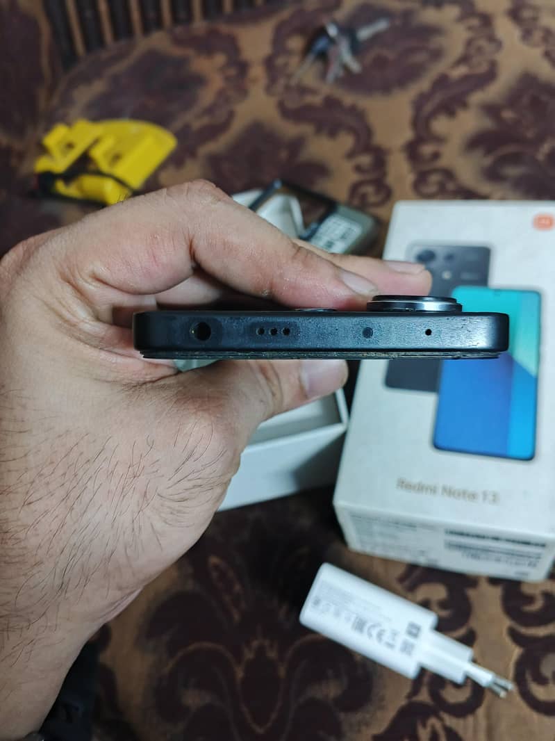 Xiaomi Redmi Note 13 6