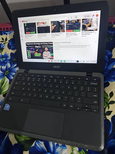 Chromebook C740 32GB Touch screen