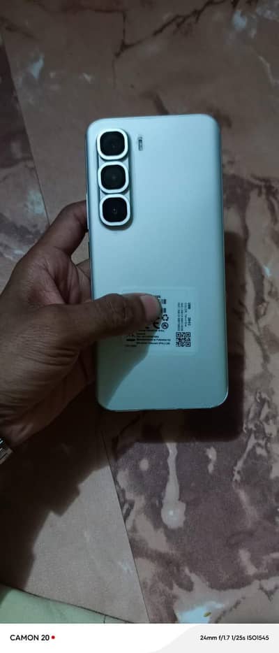 Infinix hote 60 pro plus  4 month wranty my hay condition 10.10