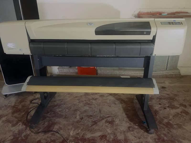 plotter in working condition 0