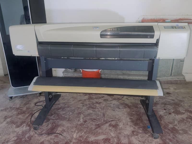 plotter in working condition 1