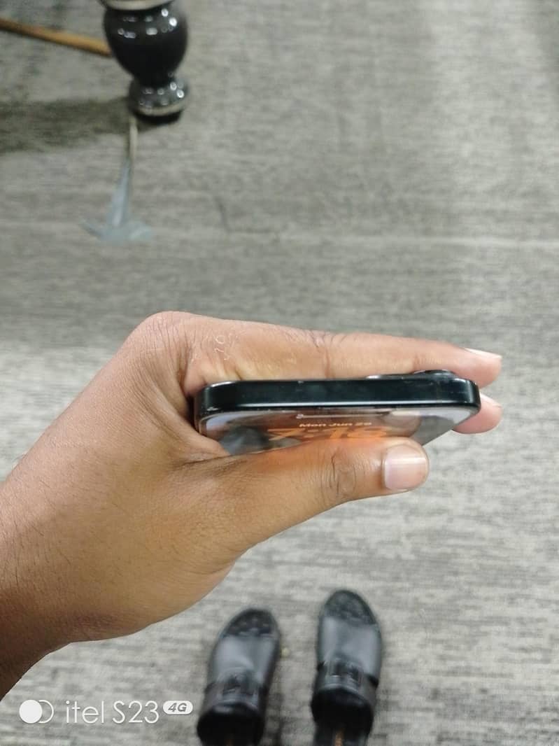 Apple iPhone 15 plus 4